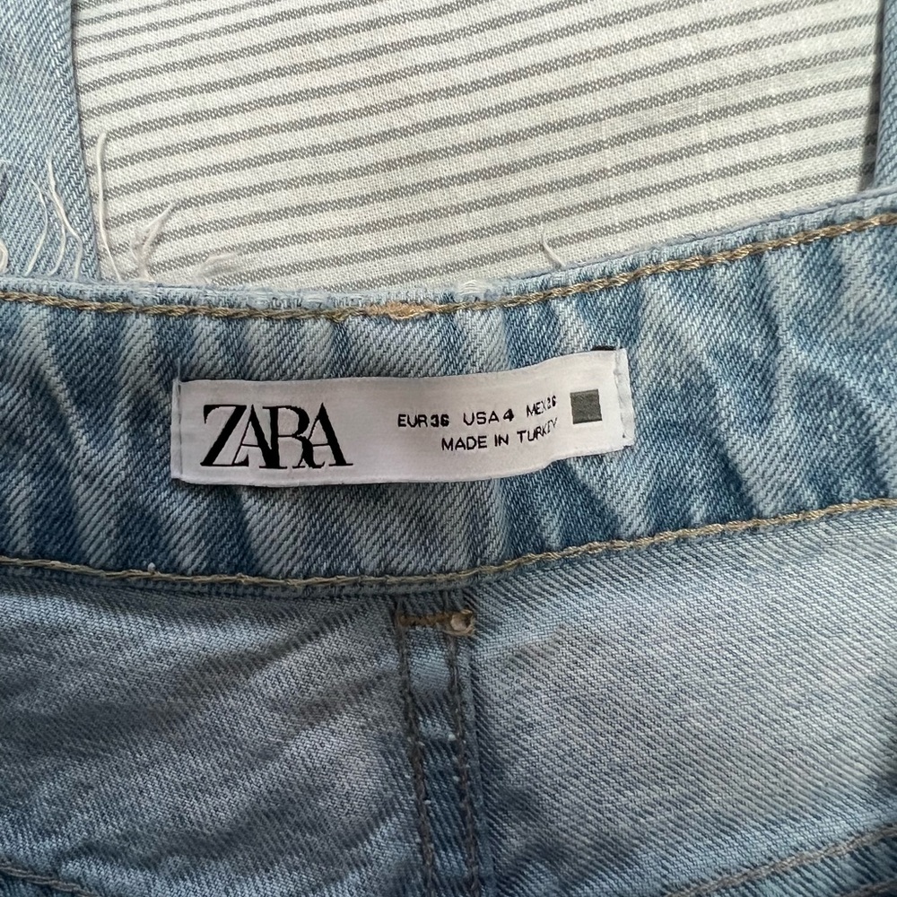 Zara Light Blue Denim Jeans - Picture 7 of 11